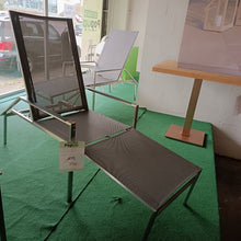 Laden Sie das Bild in den Galerie-Viewer, Flexi Liege
