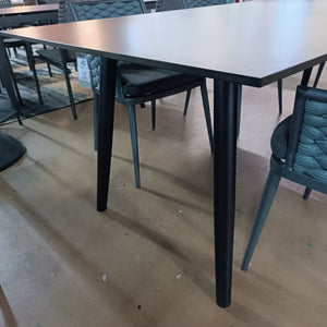 Outdoortisch Interna Rundrohr konisch