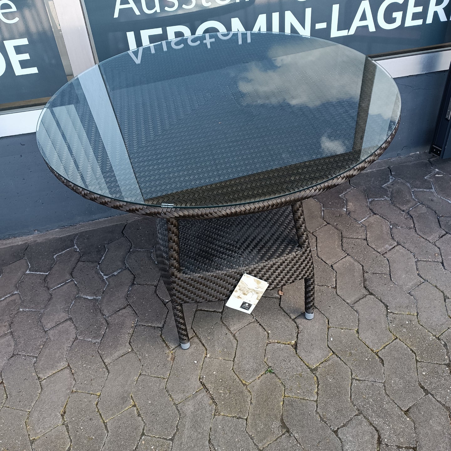 4 Seasons Rattantisch