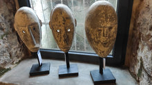 Laden Sie das Bild in den Galerie-Viewer, Maske Indian

